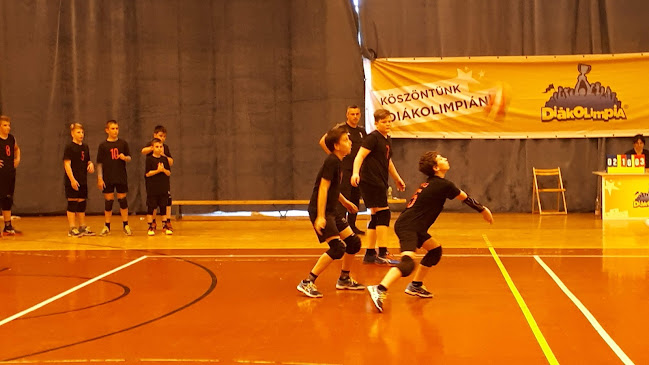 Egyetemi sportcsarnok