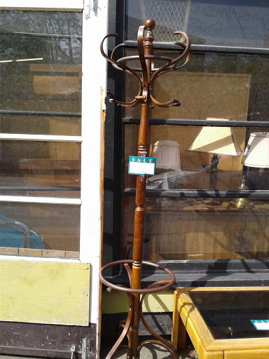 Used Furniture Store «Dixon Used Furniture», reviews and photos, 1915 Rainier Ave S, Seattle, WA 98144, USA