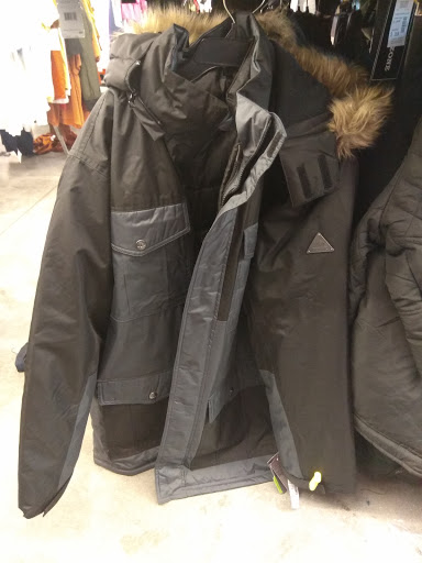 Discount Store «Fallas Discount Stores», reviews and photos, 12351 S Orange Blossom Trail, Orlando, FL 32837, USA