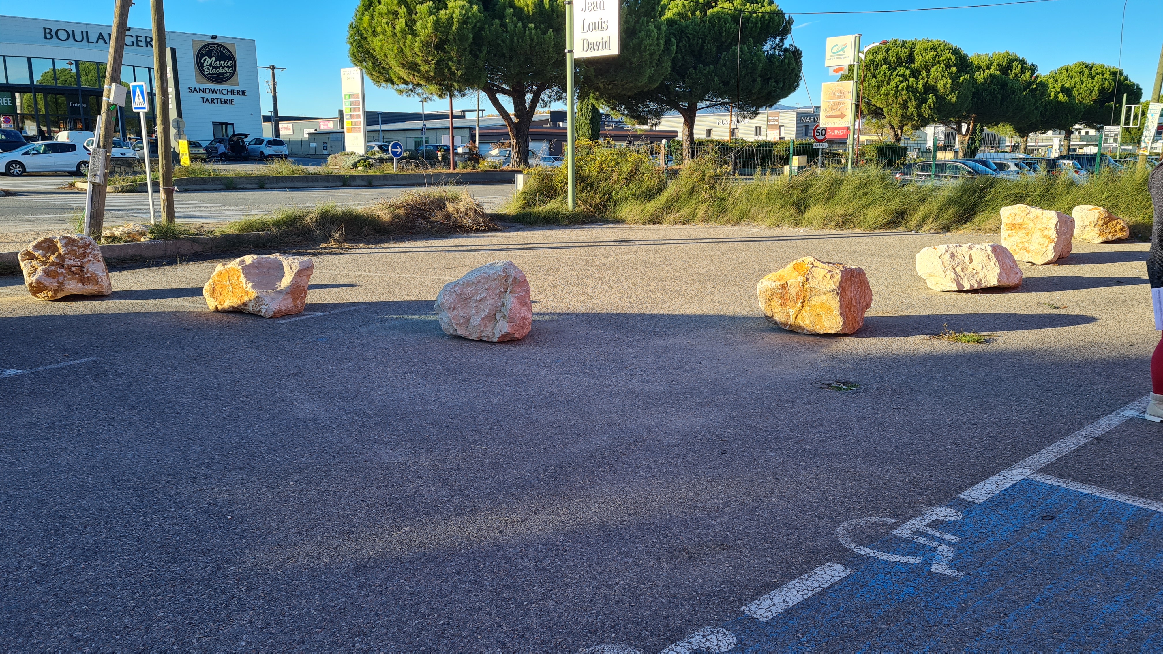 Photo n° 1 de l'avis de Bryce. fait le 20/10/2016 à 14:00