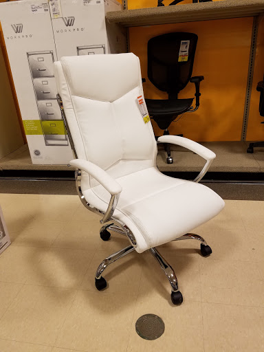 Office Supply Store «OfficeMax», reviews and photos, 1000 Sunbury Rd, Delaware, OH 43015, USA