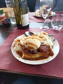 Plats et boissons du Restaurant L'Auberge des Bois Noirs à Lavoine - n°7