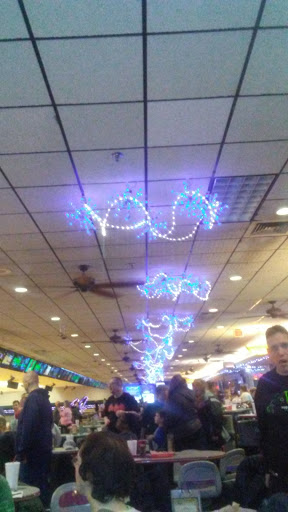 Bowling Alley «Maplewood Lanes», reviews and photos, 3030 N 101st St, Omaha, NE 68134, USA