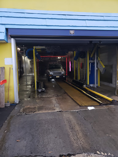 Car Wash «East Brunswick Car Wash», reviews and photos, 1075 NJ-18, East Brunswick, NJ 08816, USA