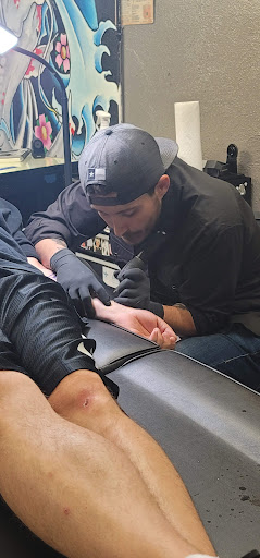 Tattoo Shop «Wizard Tattoo Studio», reviews and photos, 5780 S M L King Jr Pkwy, Beaumont, TX 77705, USA