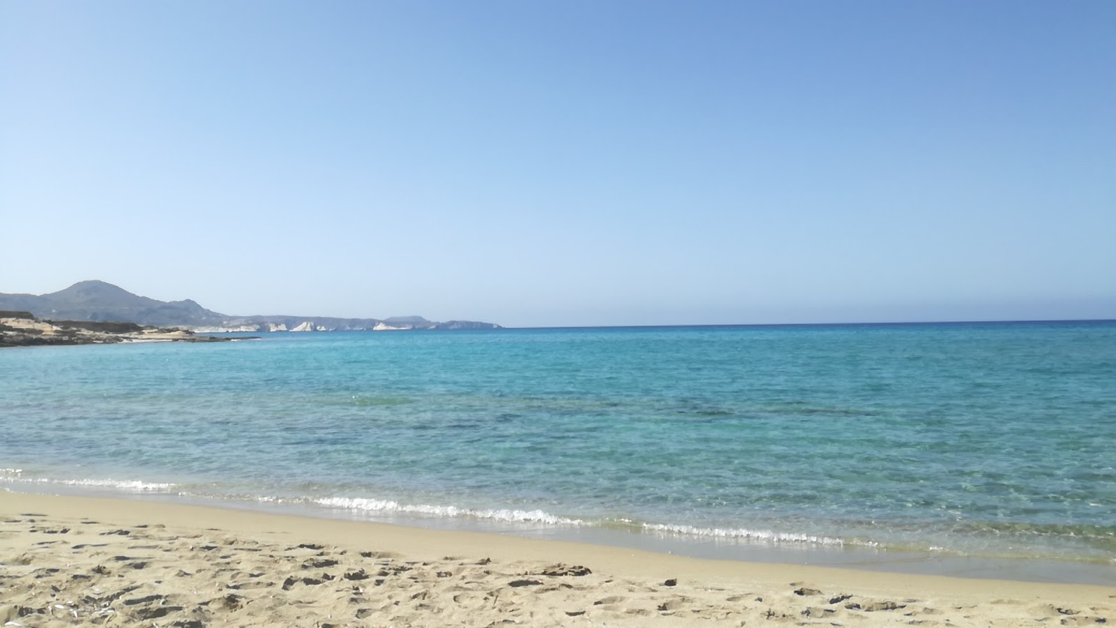 Mytakas beach'in fotoğrafı imkanlar alanı