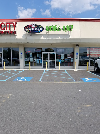 Wonderland Smoke Shop- Brick, 905 NJ-70, Brick, NJ 08723, USA, 