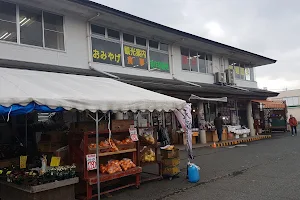 武雄温泉物産館 image