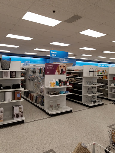 Clothing Store «Ross Dress for Less», reviews and photos, 1985 W Malvern Ave, Fullerton, CA 92833, USA