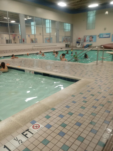 Non-Profit Organization «Kirk Family YMCA», reviews and photos, 520 Church Ave SW, Roanoke, VA 24016, USA