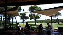 Atmosphère du Restaurant français Le San Felice à Le Castellet - n°20