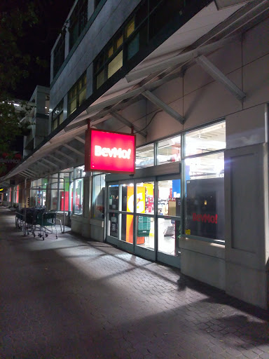 Wine Store «BevMo!», reviews and photos, 525 Embarcadero West, Oakland, CA 94607, USA