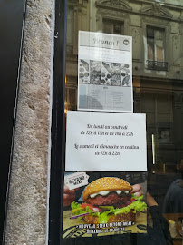 Hank Burger Lyon Opera à Lyon menu