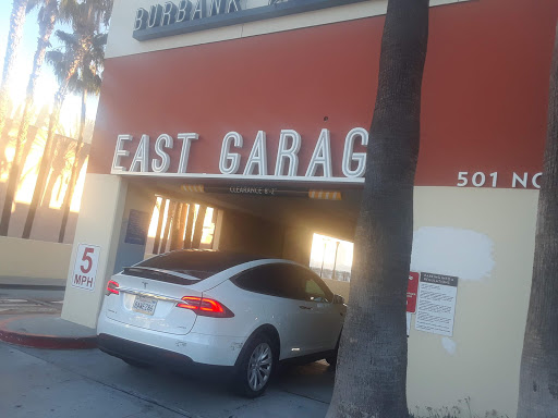 Shopping Mall «Burbank Town Center», reviews and photos, 201 E Magnolia Blvd, Burbank, CA 91502, USA