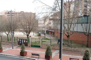 Pensión La Estación - Alojamiento Económico en Logroño image