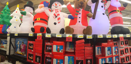 Hardware Store «DIY Center», reviews and photos, 3221 W Magnolia Blvd, Burbank, CA 91505, USA