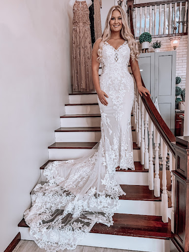 Bridal Shop «Alan Evans Bridal», reviews and photos, 512 Center Ave, Moorhead, MN 56560, USA