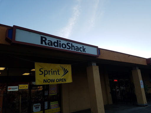 RadioShack, 1548 W Grand Ave, Grover Beach, CA 93433, USA, 