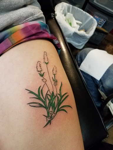 Max Ink Tattoos & Piercing, 43 Main St, Geneseo, NY 14454, USA, 