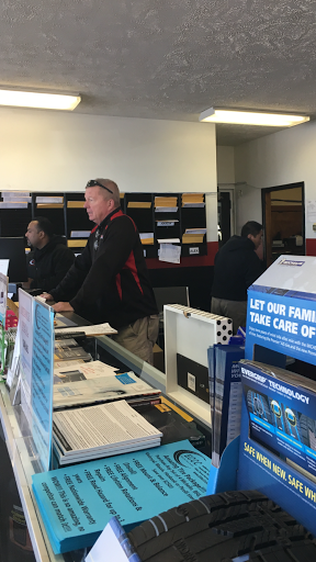 Auto Repair Shop «Elden Street Service & Tire Center», reviews and photos, 602 Elden St, Herndon, VA 20170, USA