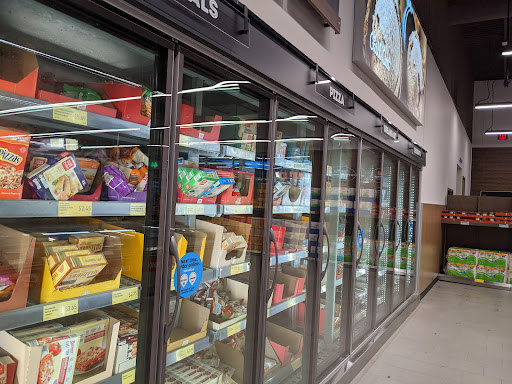 Supermarket «ALDI», reviews and photos, 4222 W Gate City Blvd, Greensboro, NC 27407, USA