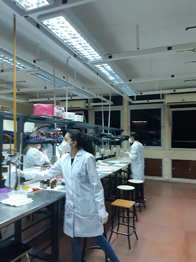 Centros estudiar laboratorio clinico y biomedico Cordoba