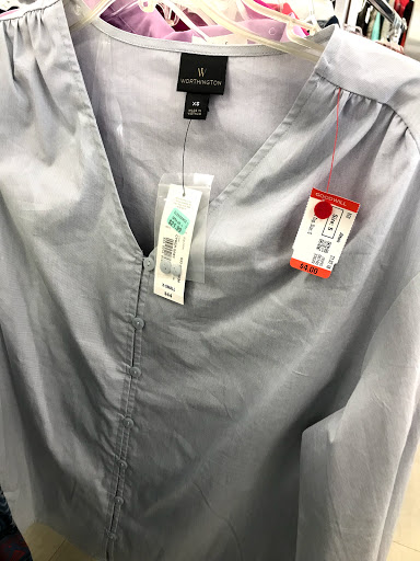 Thrift Store «Goodwill Retail Store of Alton», reviews and photos, 1719 Homer Adams Pkwy, Alton, IL 62002, USA