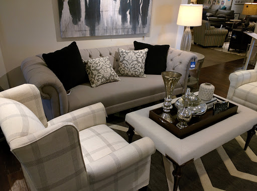 Furniture Store «Bassett Home Furnishings», reviews and photos, 240 N Rte 17, Paramus, NJ 07652, USA