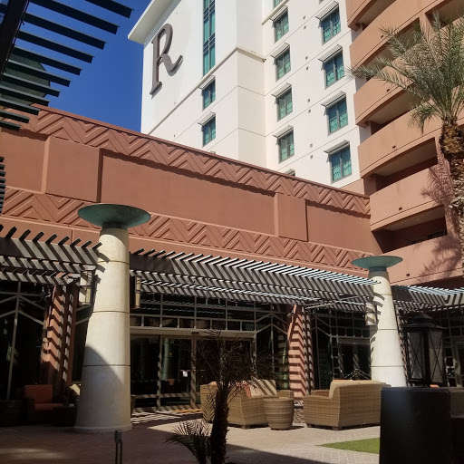 Luxury Hotel «Renaissance Phoenix Glendale Hotel & Spa», reviews and photos, 9495 W Coyotes Blvd, Glendale, AZ 85305, USA