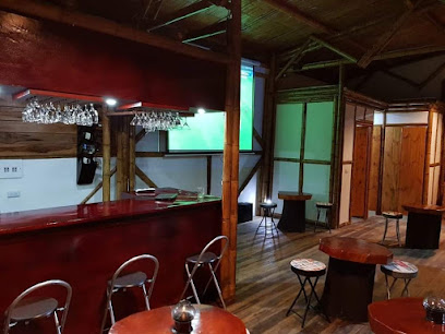 Casa Pinares Restaurante-Bar