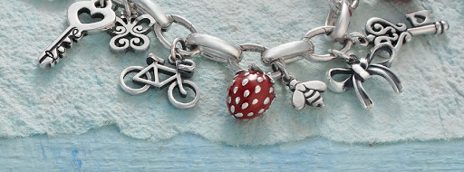 Jewelry Store «James Avery Jewelry», reviews and photos, 1101 Shoal Creek #130, Highland Village, TX 75077, USA