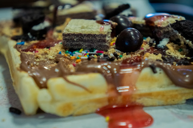 Opinii despre ΓΥΡΟ BURGER în Agios Athanasios - Εστιατόριο