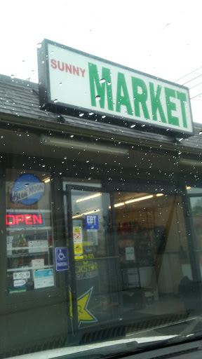 Grocery Store «Sunny 82nd Market», reviews and photos, 944 NE 82nd Ave, Portland, OR 97220, USA