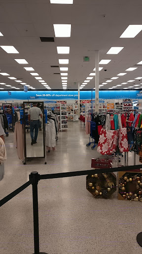 Clothing Store «Ross Dress for Less», reviews and photos, 3124 N Dinuba Blvd, Visalia, CA 93291, USA