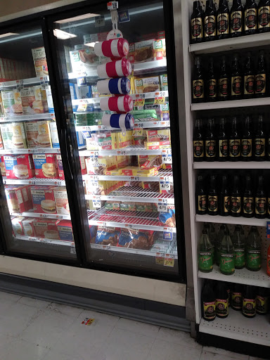 Grocery Store «Stop & Shop», reviews and photos, 2795 Richmond Ave, Staten Island, NY 10314, USA