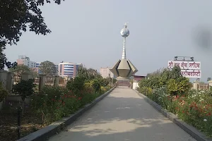 Minar-e-Ekonkar image