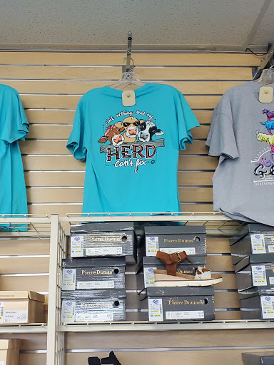 Clothing Store «Factory Connection», reviews and photos, 100 Washington St, Chillicothe, MO 64601, USA