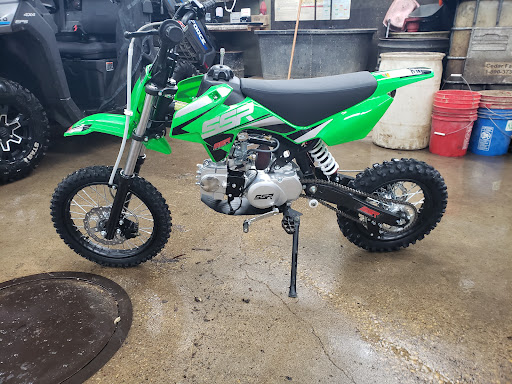 Motorcycle Dealer «Sindt Motor Sales», reviews and photos, 4460 Dodge St, Dubuque, IA 52003, USA