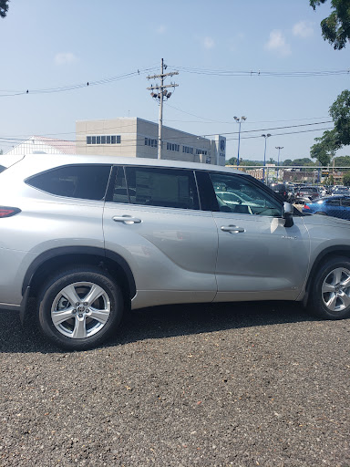 Honda Dealer «Honda of Tenafly», reviews and photos, 28 County Rd, Tenafly, NJ 07670, USA