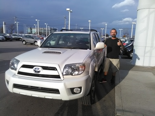 Nissan Dealer «Kerry Nissan», reviews and photos, 8053 Burlington Pike, Florence, KY 41042, USA