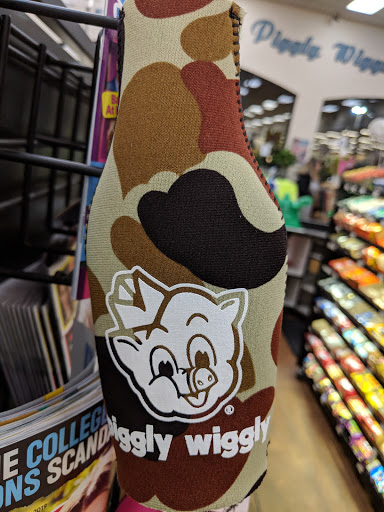 Grocery Store «Piggly Wiggly», reviews and photos, 122 US-17 BUS, Surfside Beach, SC 29575, USA