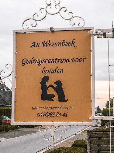 An Wesenbeek - The Dog Academy - Vilvoorde