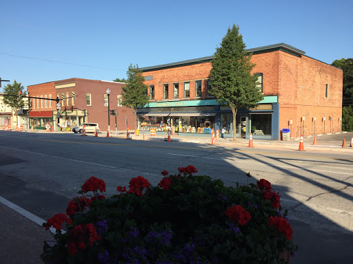 Book Store «Burlingham Books», reviews and photos, 2 S Main St, Perry, NY 14530, USA