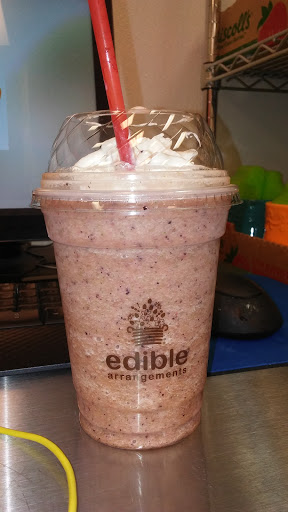 Gift Shop «Edible Arrangements», reviews and photos, 8754 E 116th St, Fishers, IN 46038, USA