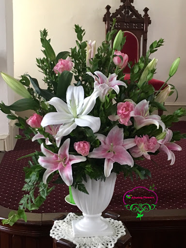 Florist «Alluring Flowers», reviews and photos, 12 Wheeler Ave, Betterton, MD 21610, USA