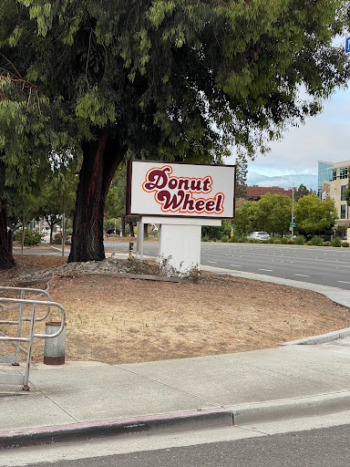 Donut Shop «Donut Wheel», reviews and photos, 10250 N De Anza Blvd, Cupertino, CA 95014, USA