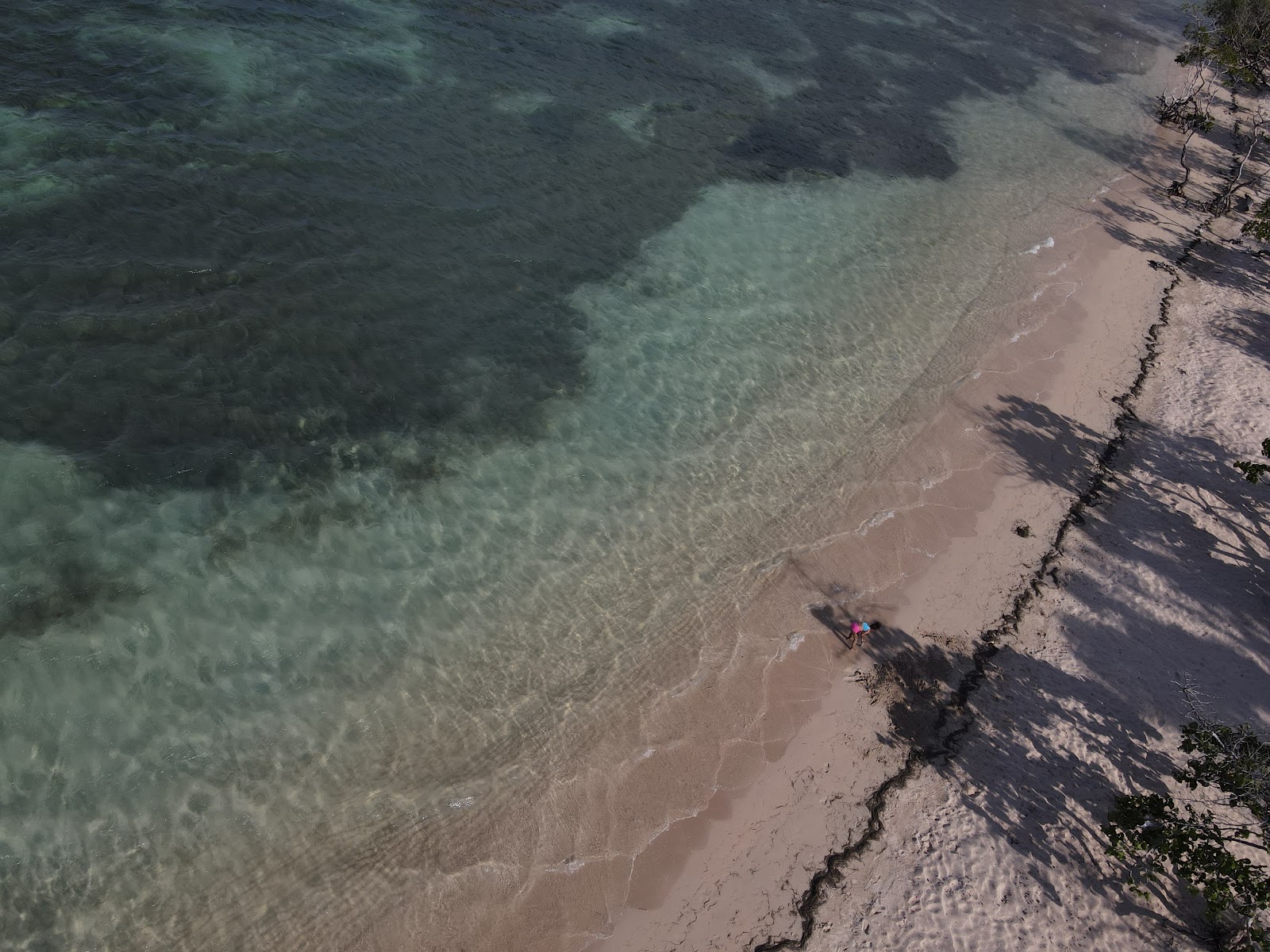 Foto van Playa Chiquita Luperon met kleine baai