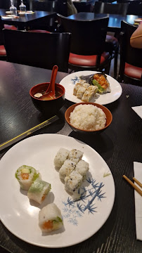 Plats et boissons du Restaurant de sushis SUSHI ZHANG Paris 9e - n°10