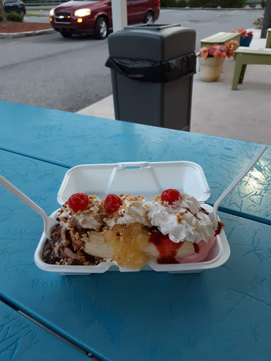 Ice Cream Shop «Twistee Treat Poinciana», reviews and photos, 4485 S Poinciana Blvd, Kissimmee, FL 34758, USA