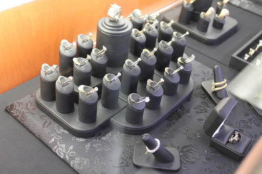 Pawn Shop «Liberty Pawn Inc», reviews and photos, 368 Newtown Rd, Virginia Beach, VA 23462, USA